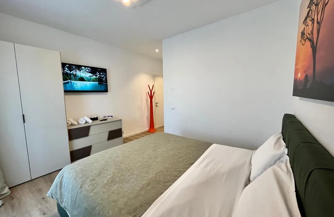 Verona Rooms 109-1
