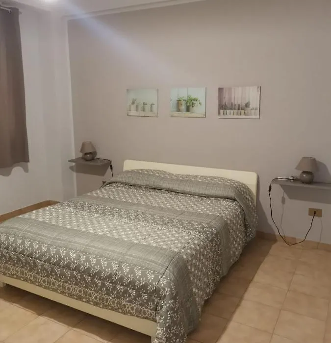 Antigone Holiday House-1