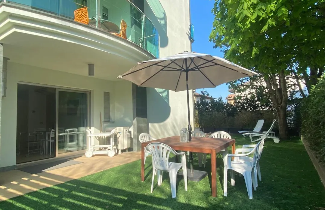 Residence Villa Flores-1