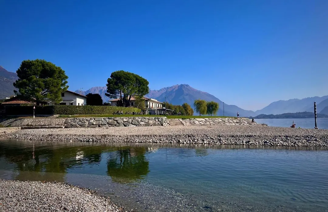 Lake Como Beach Hostel-1