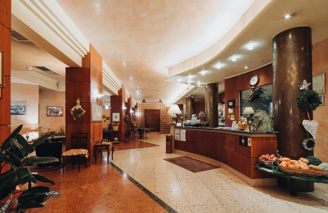 Hotel Alan-1