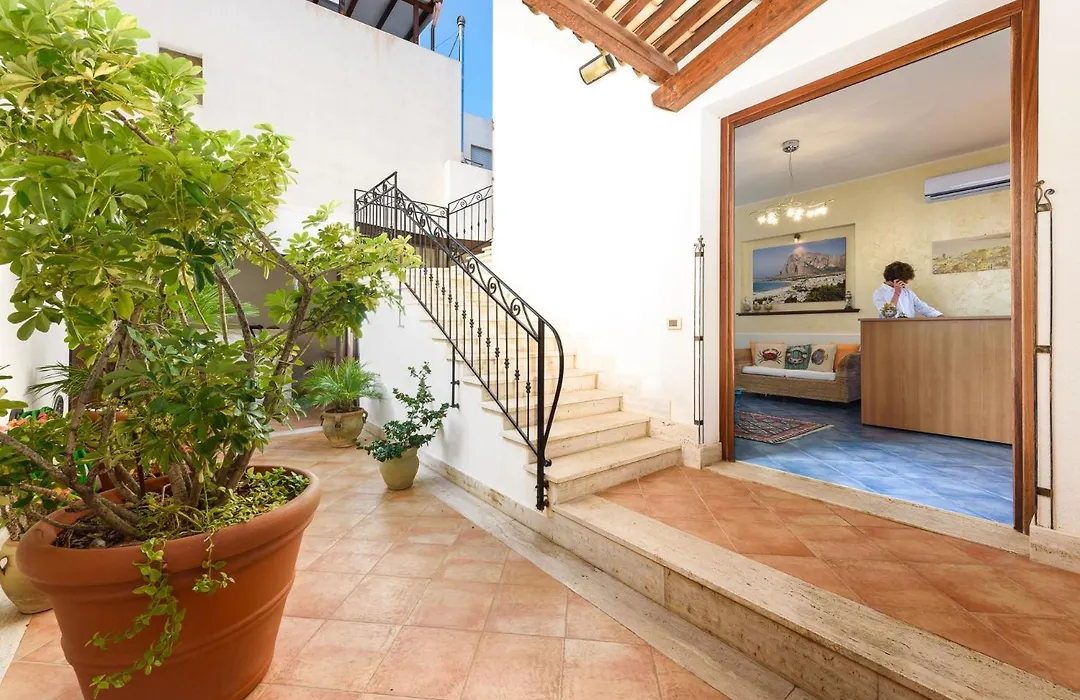 La Meridiana Hotel-1