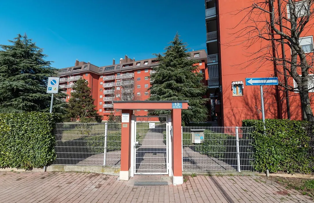 Apartment Forum-1
