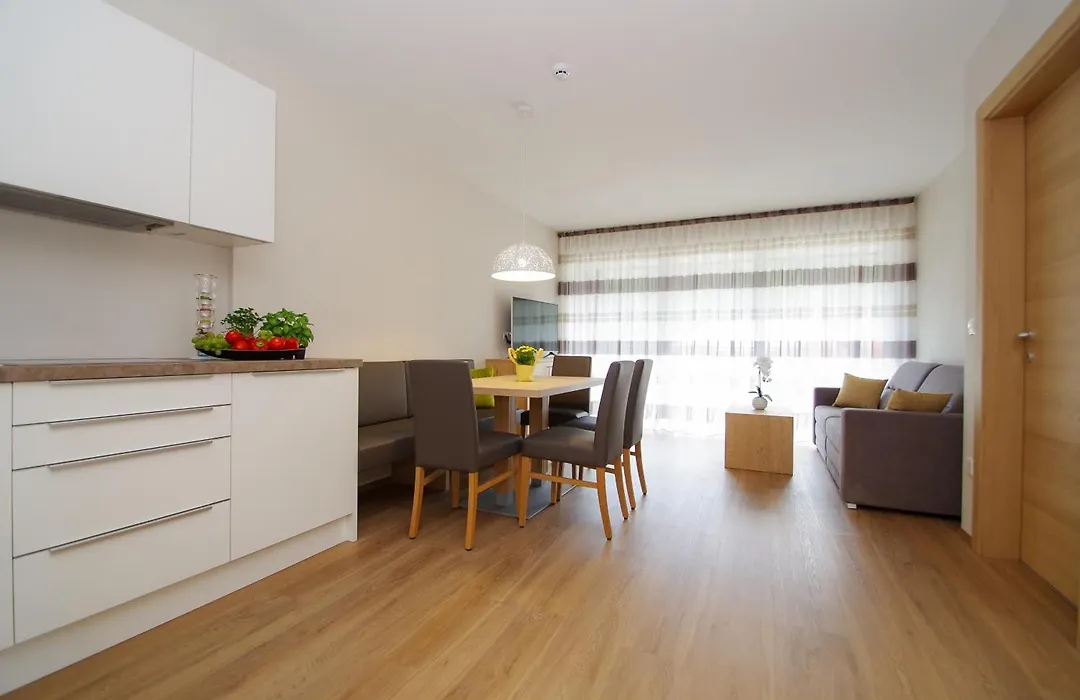 Apartment Hotel Christine-1