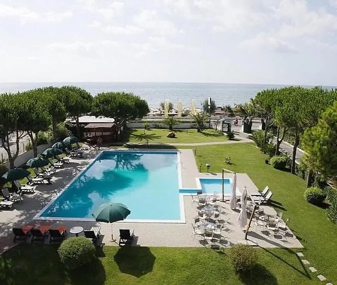 Capo Circeo Beach Resort Spa Fronte Mare-1