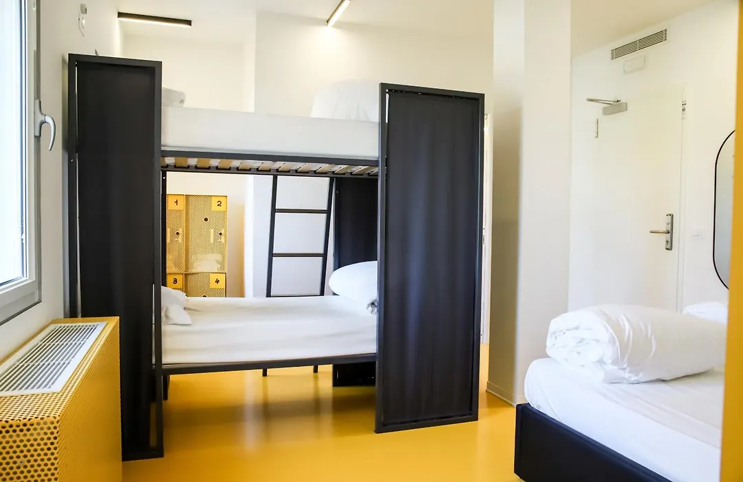 Nomad Hostel-1