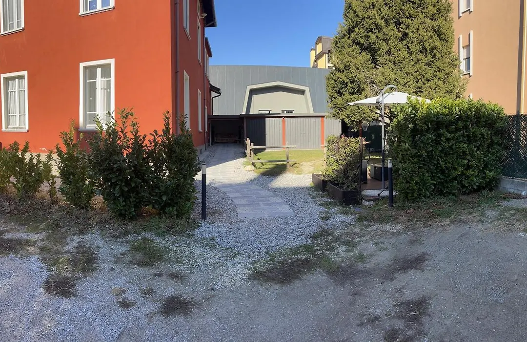B&B Red House-1
