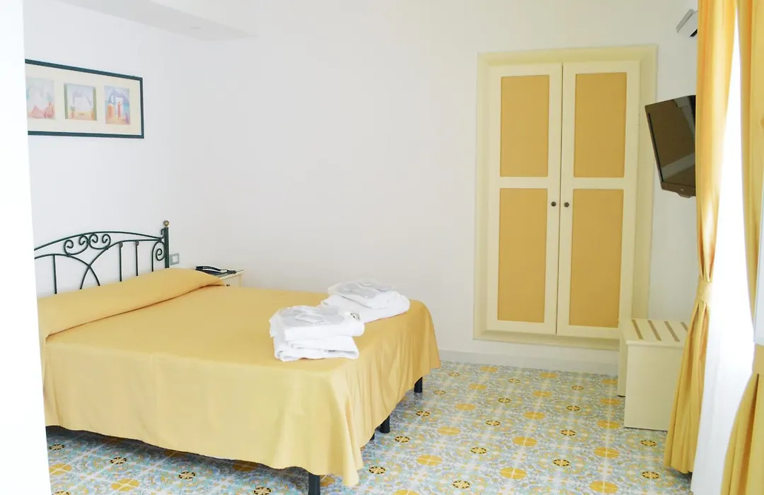 Hotel Villa Bianca-1