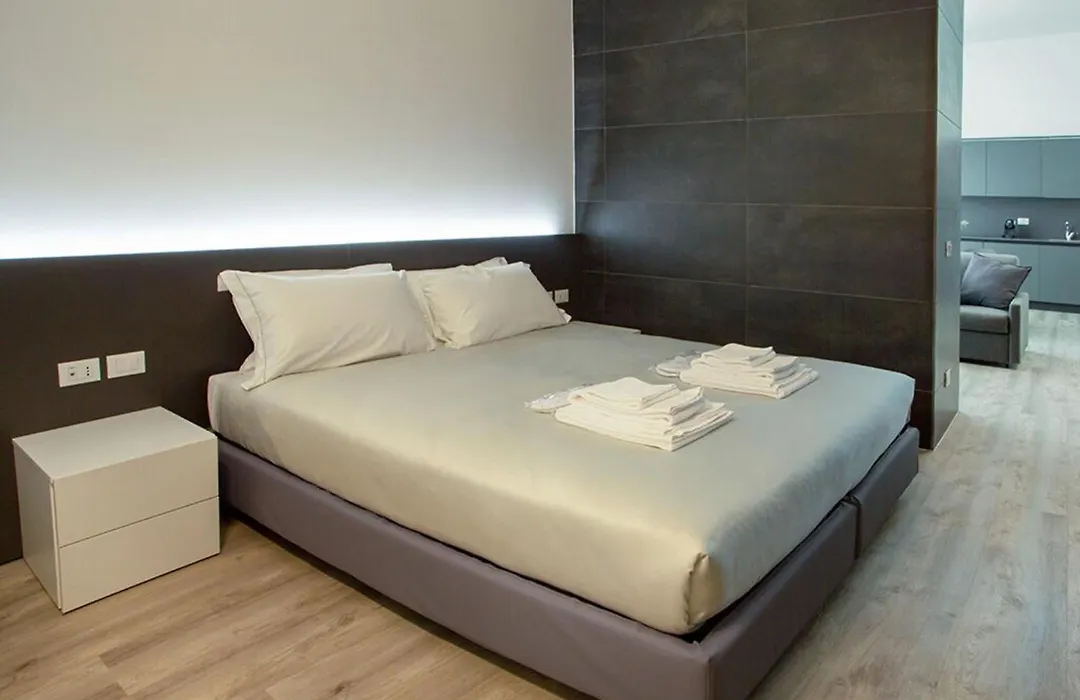 Htm Venice Suite By Halldis-1