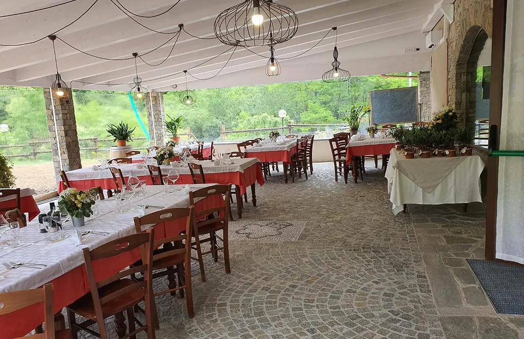 Eno-Agriturismo Cascina L'Arché-1