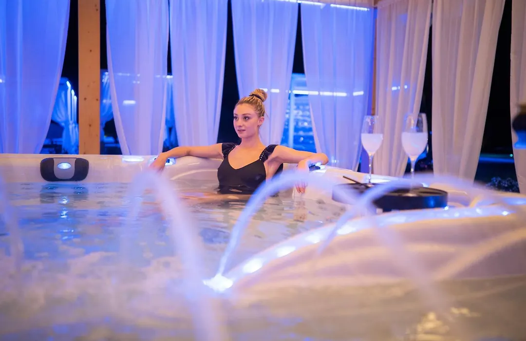 Iconic Wellness Resort & Spa-1