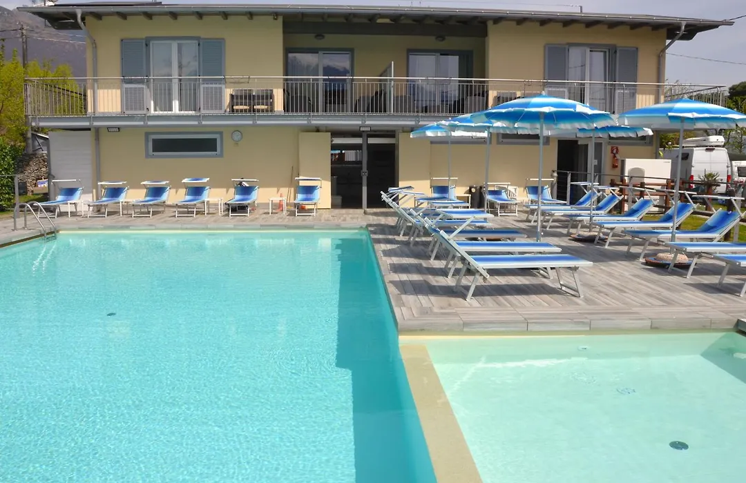 Camping Italia 90 Apartments-1