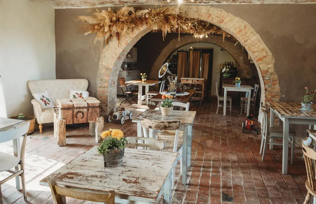 Locanda In Tuscany-1