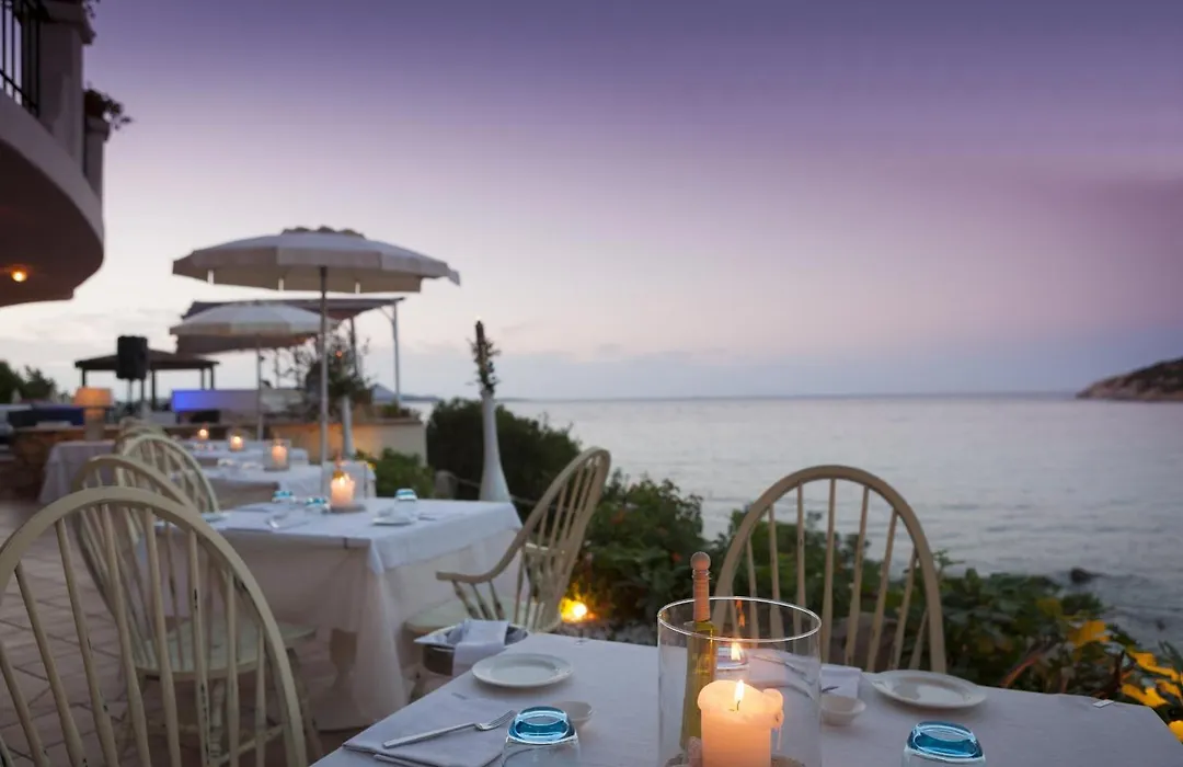 Club Hotel Baja Sardinia-1