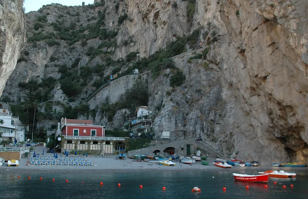 Hotel Alfonso A Mare-1