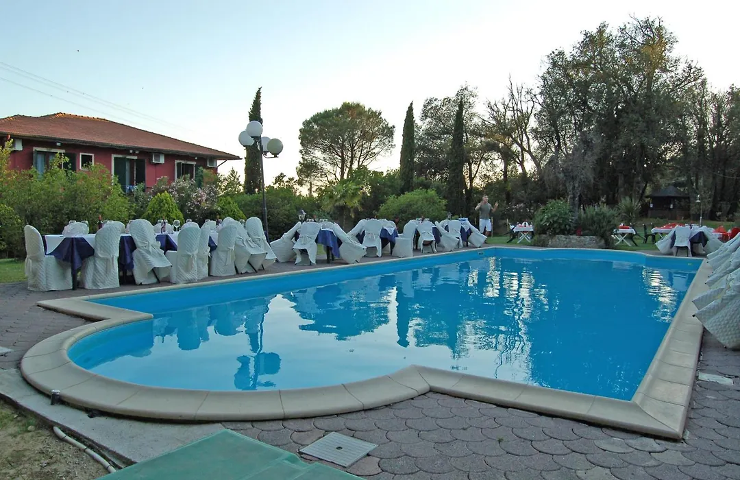 Hotel Monti-1