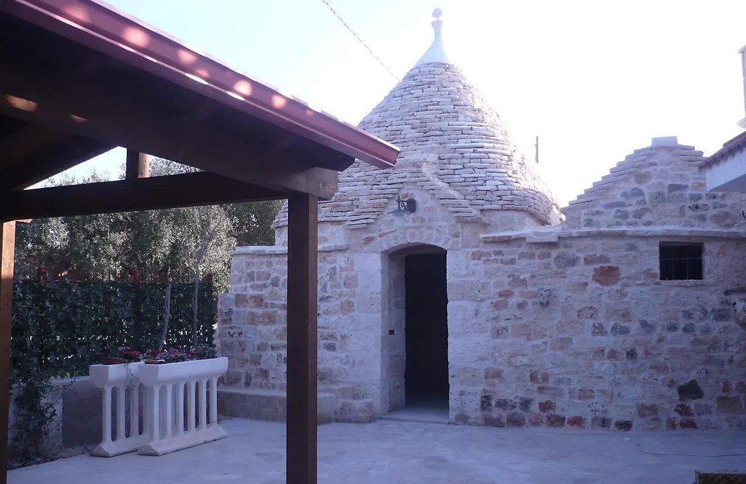 L'Isola Felice e Trulli Sotto Le Stelle-1