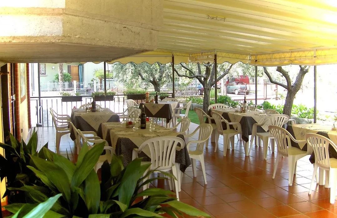Hotel Azzurra-1