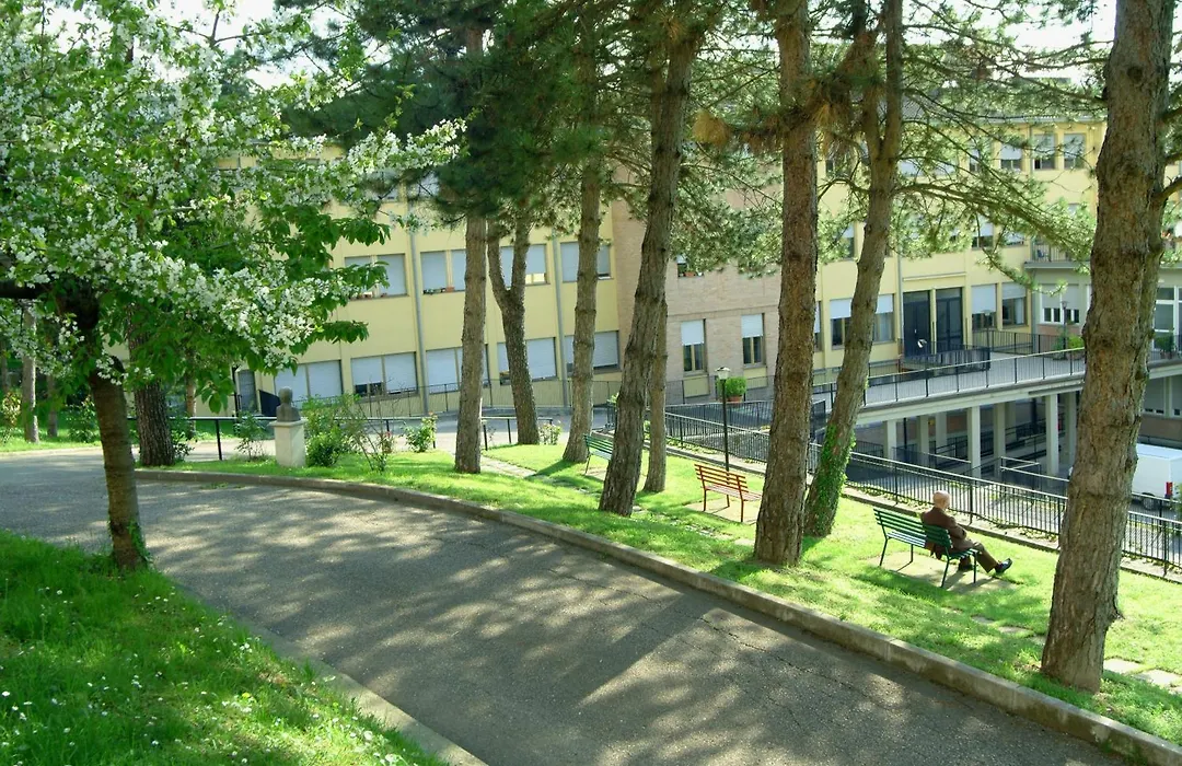 Casa Religiosa Di Ospitalità Nazareno-1