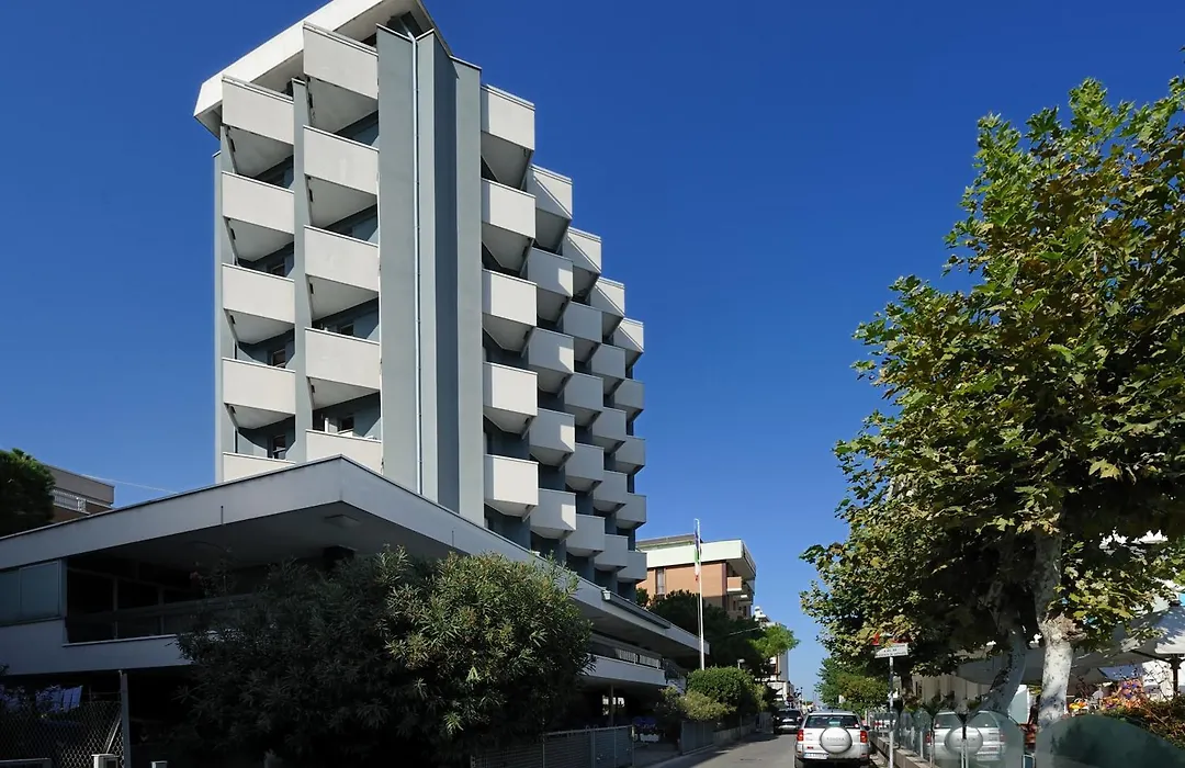 Hotel Raffaello-1