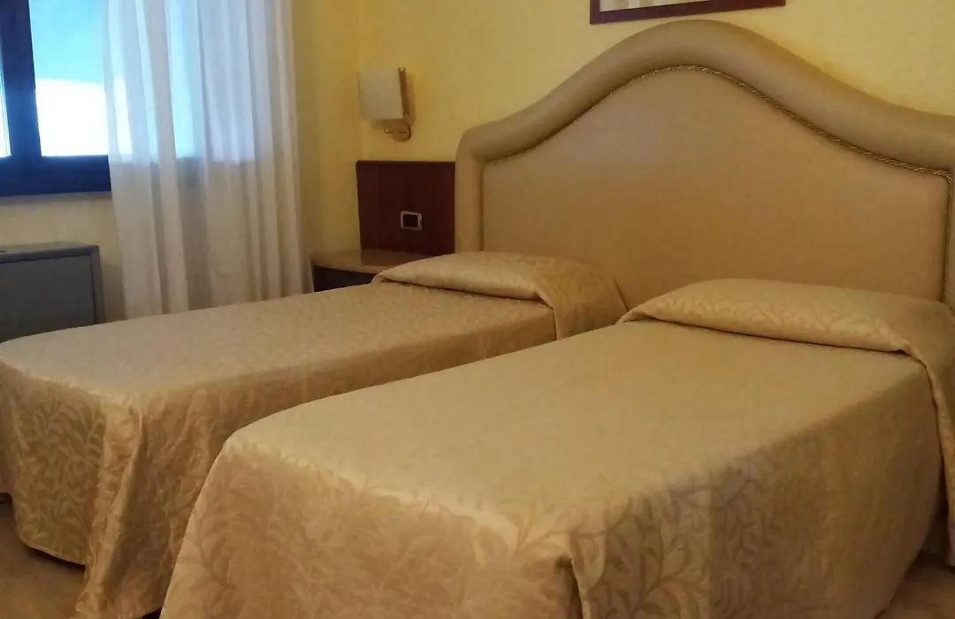 Hotel City Legnano-1