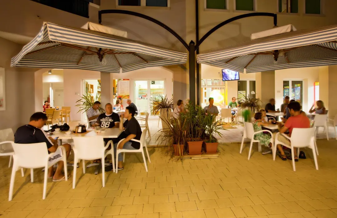 Villaggio A Mare-1