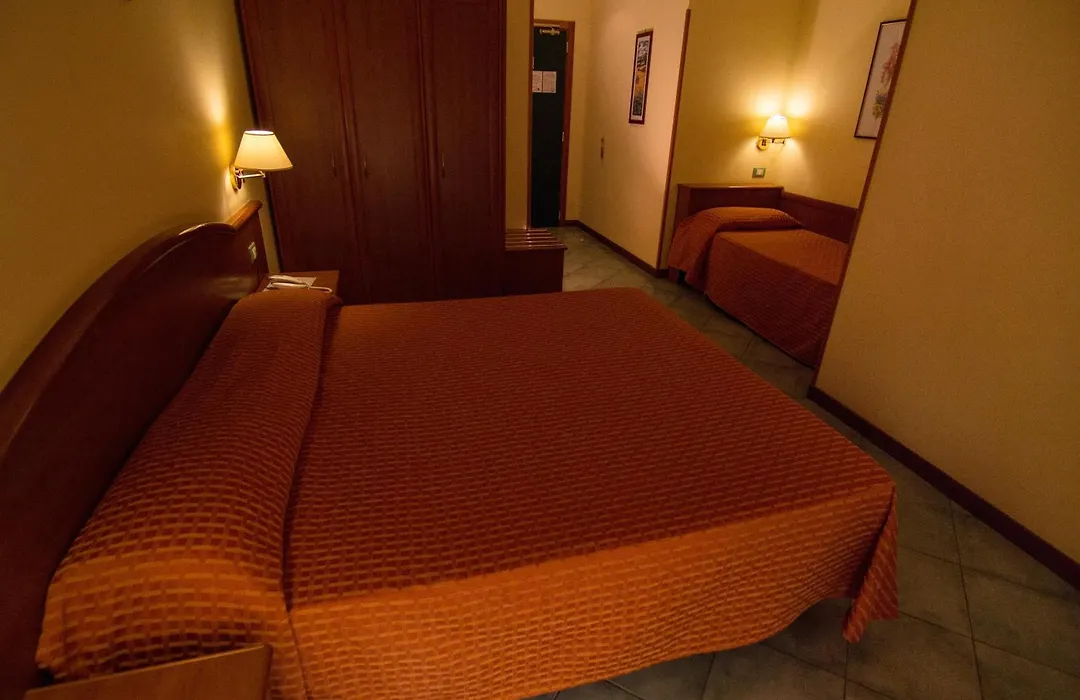 Hotel Degli Amici-1