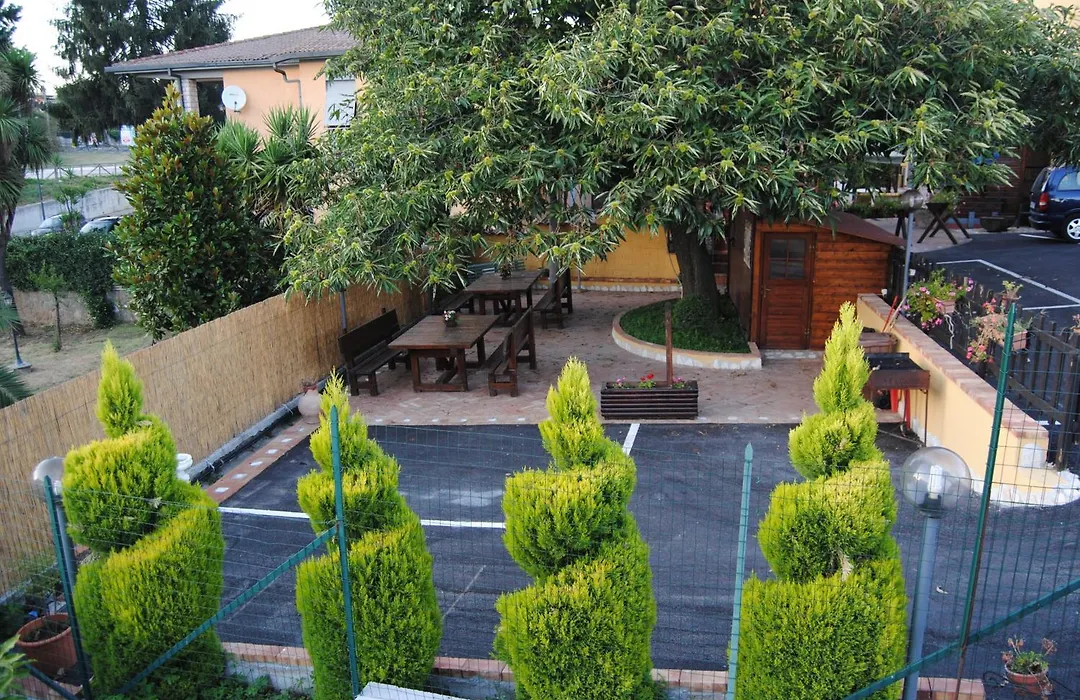 Hotel Nespolo D'Oro-1