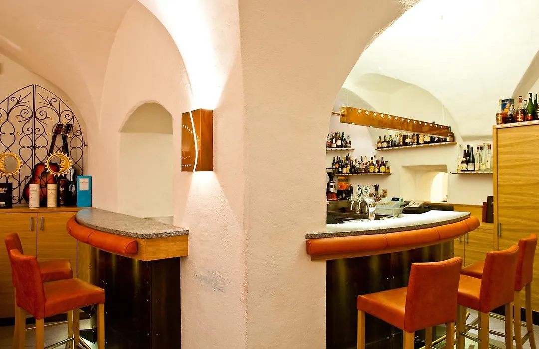 Hotel Mondschein-1