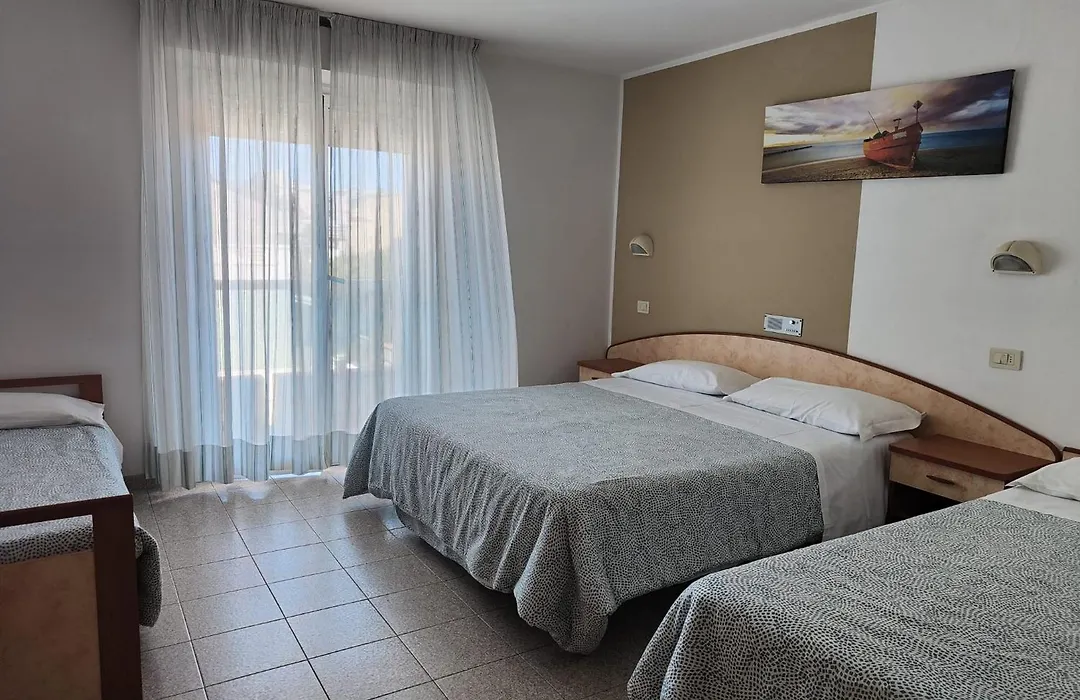 Hotel Villa Lina Angolo Viale Dante-1