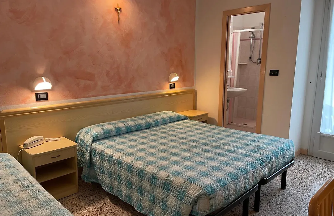 Piccolo Hotel-1