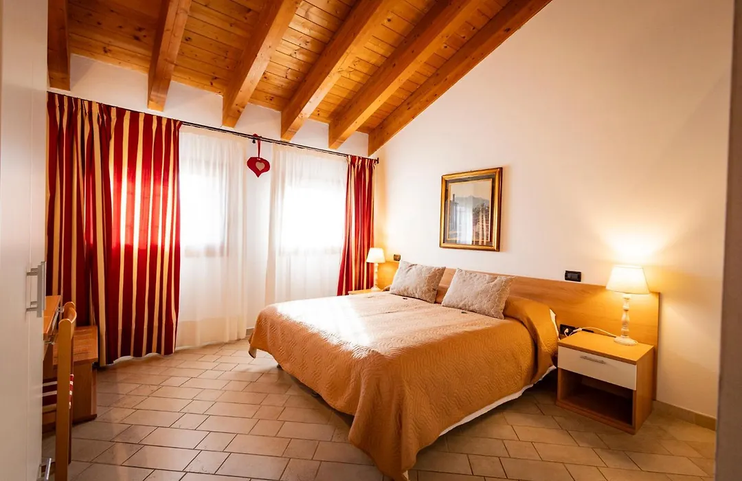 Agriturismo Mazzeracca-1
