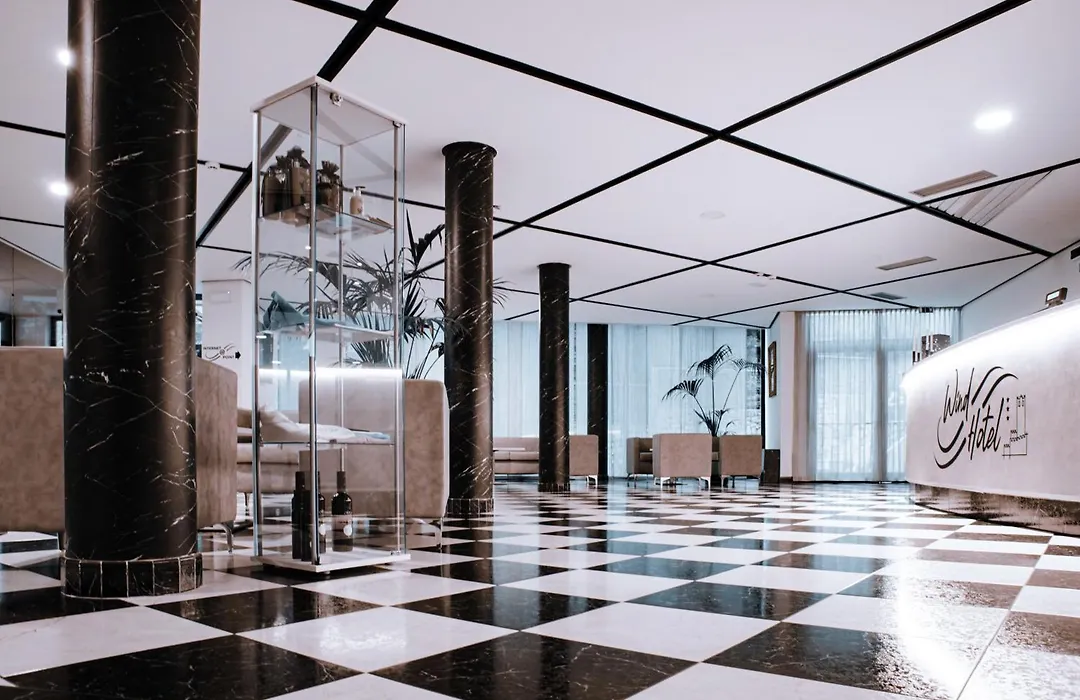 Wind Hotel-1