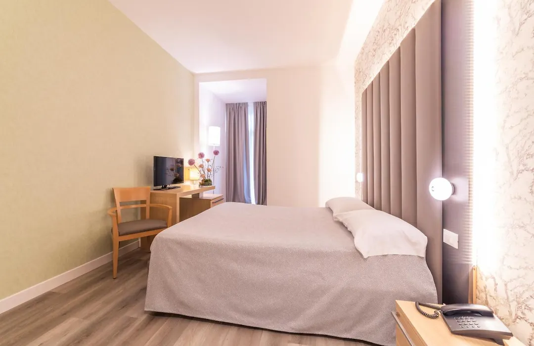 Hotel Mioni Royal San-1