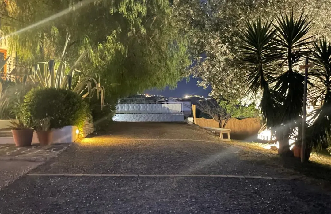 Residencia El Chupito Holistic Resort-1