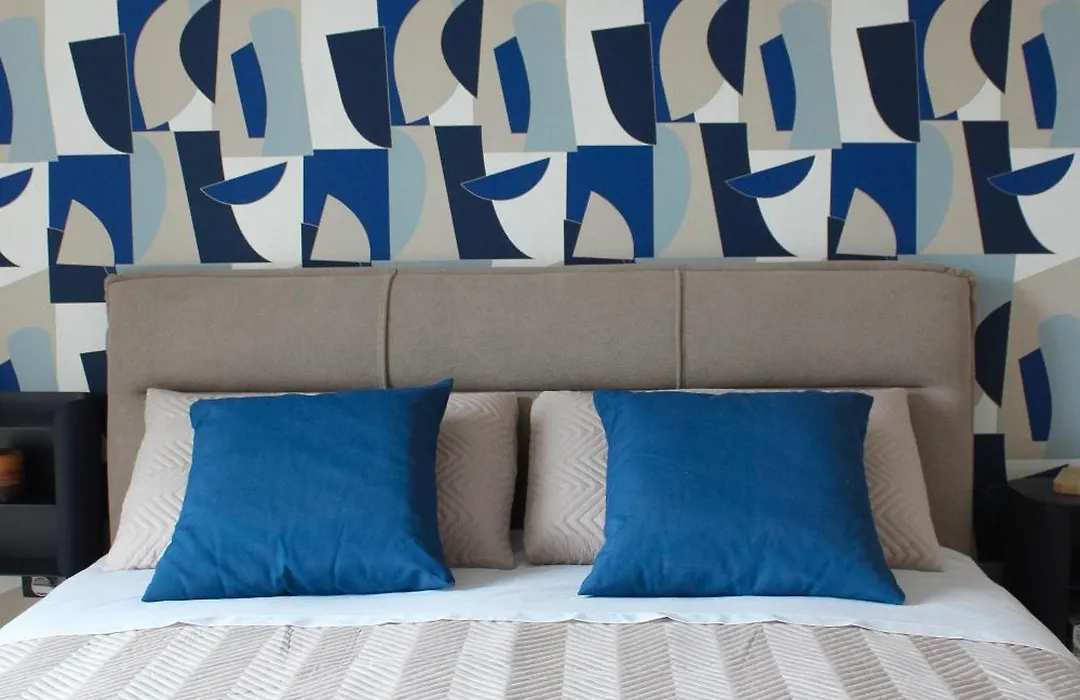 B&B Blue Luxury Suite-1