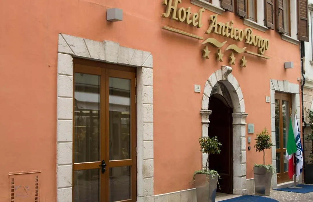 Hotel Antico Borgo-1