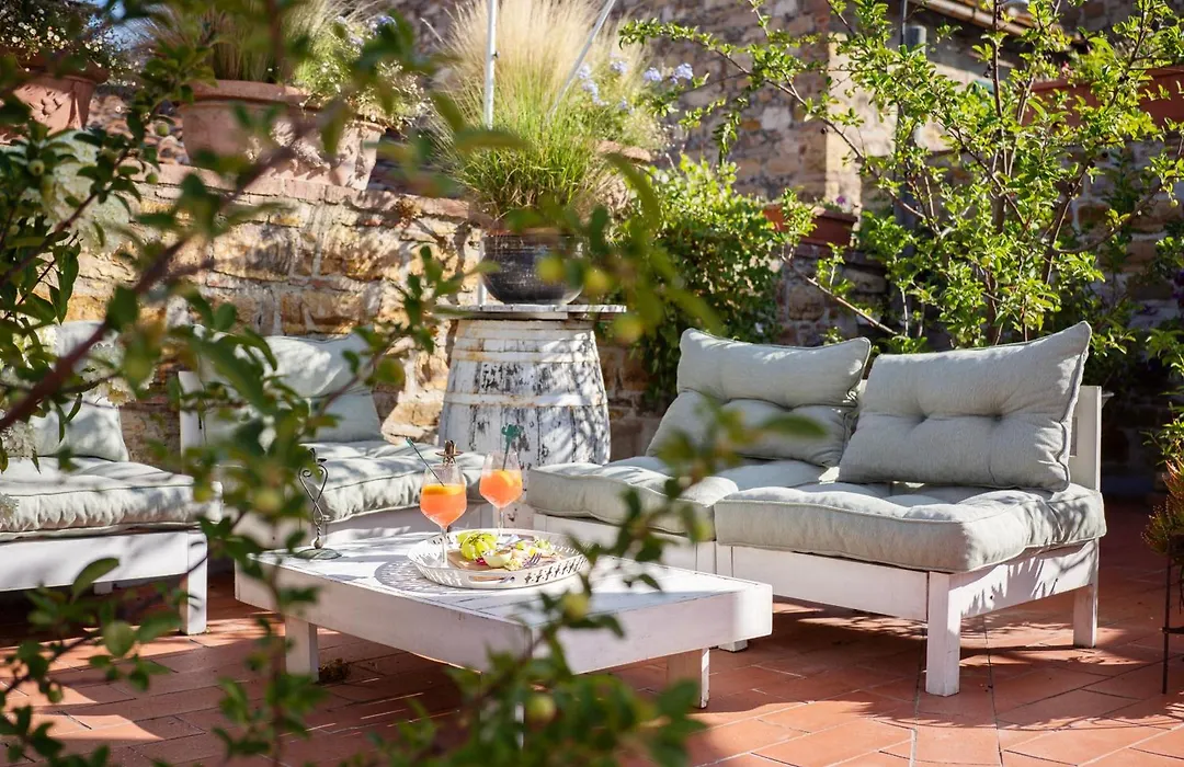 Le Terrazze Del Chianti B&B Residenza D'Epoca E Di Charme-1