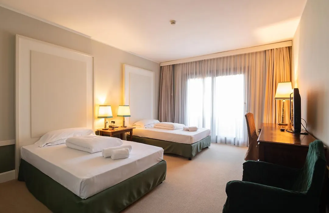 Blue Dream Hotel-1