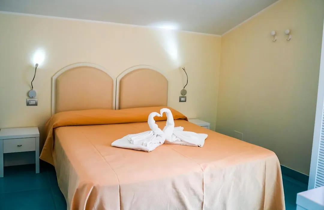 Residence Abruzzo Resort-1