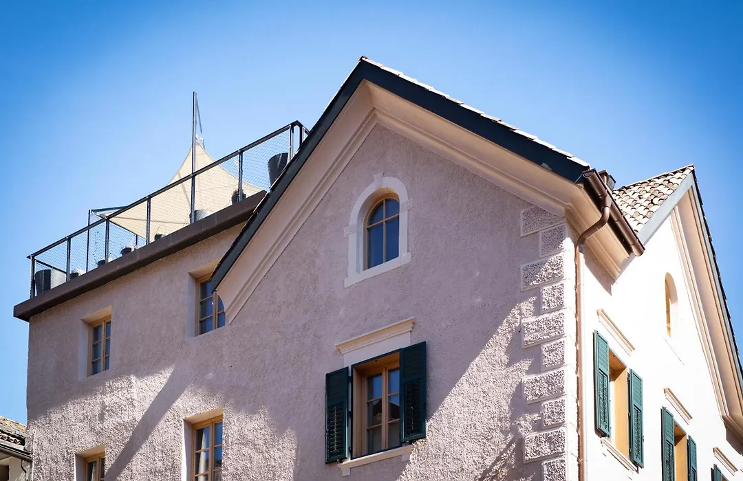 Goldengel Design - Suiten im historischen Ortskern von Kaltern-1