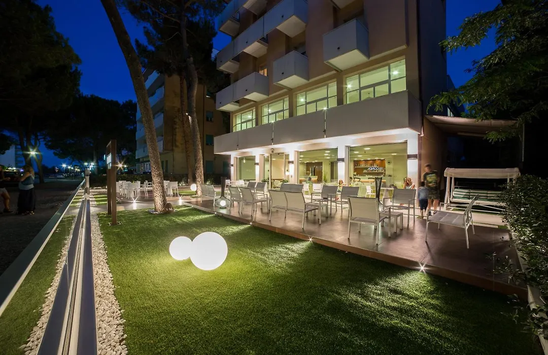 Hotel Condor-1