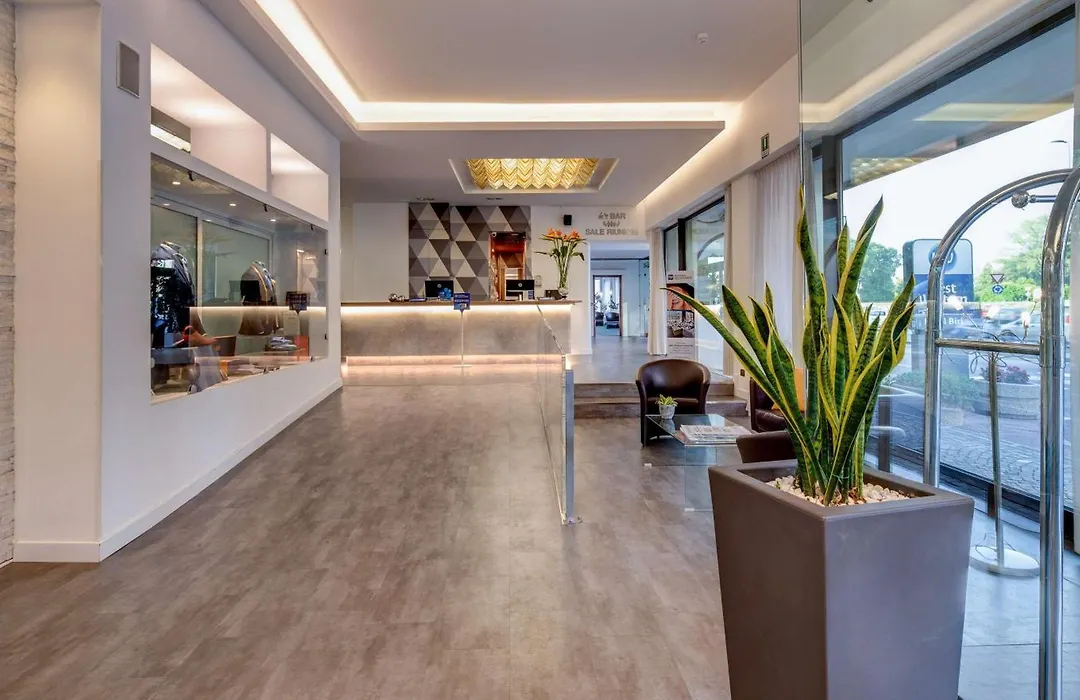 Best Western Hotel Biri-1