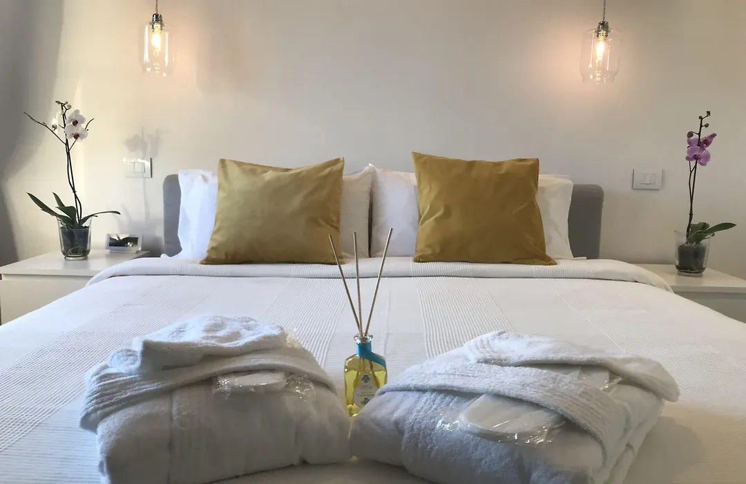 Villa Greta Hotel Rooms & Suites-1