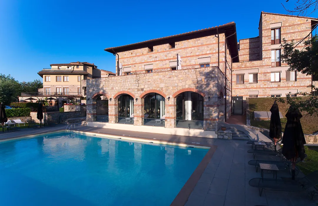 Cdh Hotel Radda-1