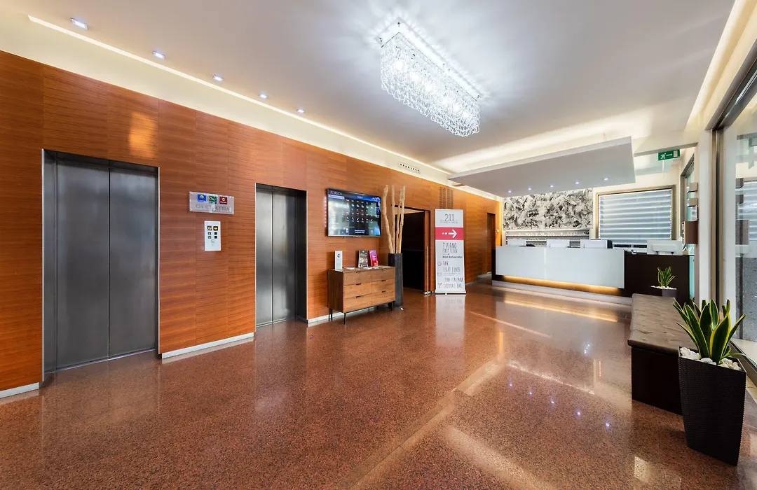 Hotel Delfino Venezia Mestre-1