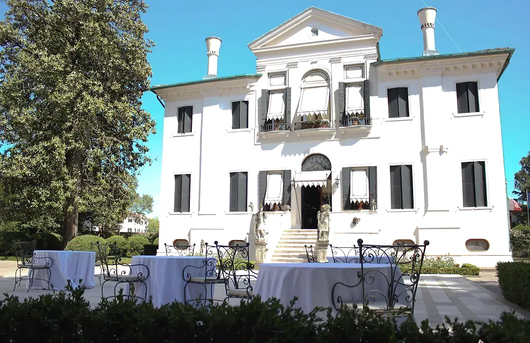 Villa Franceschi Hotel&Resort-1