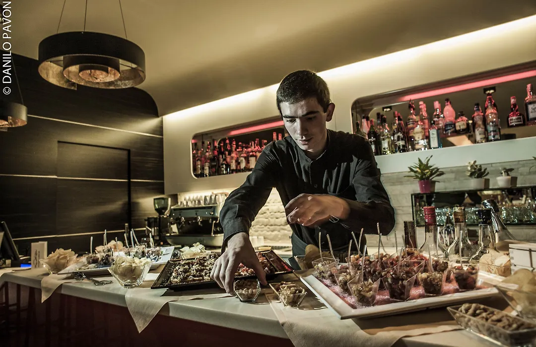 Arli Hotel Business And Wellness-1