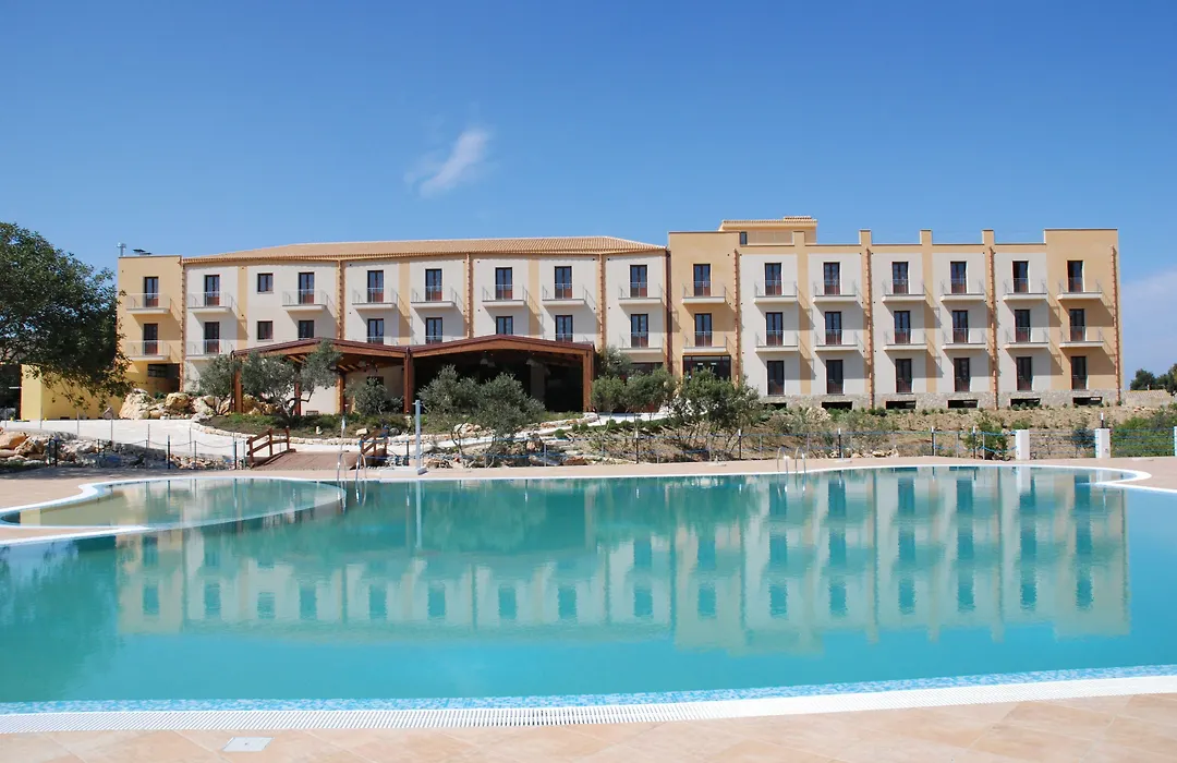 Villa Zina Family Resort-1