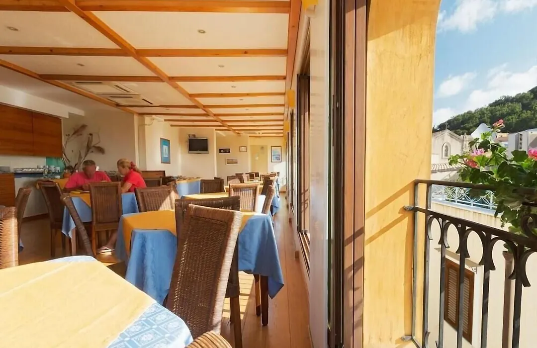 Hotel Clelia-1